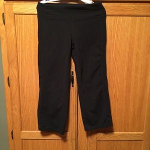 Athleta yoga Capris